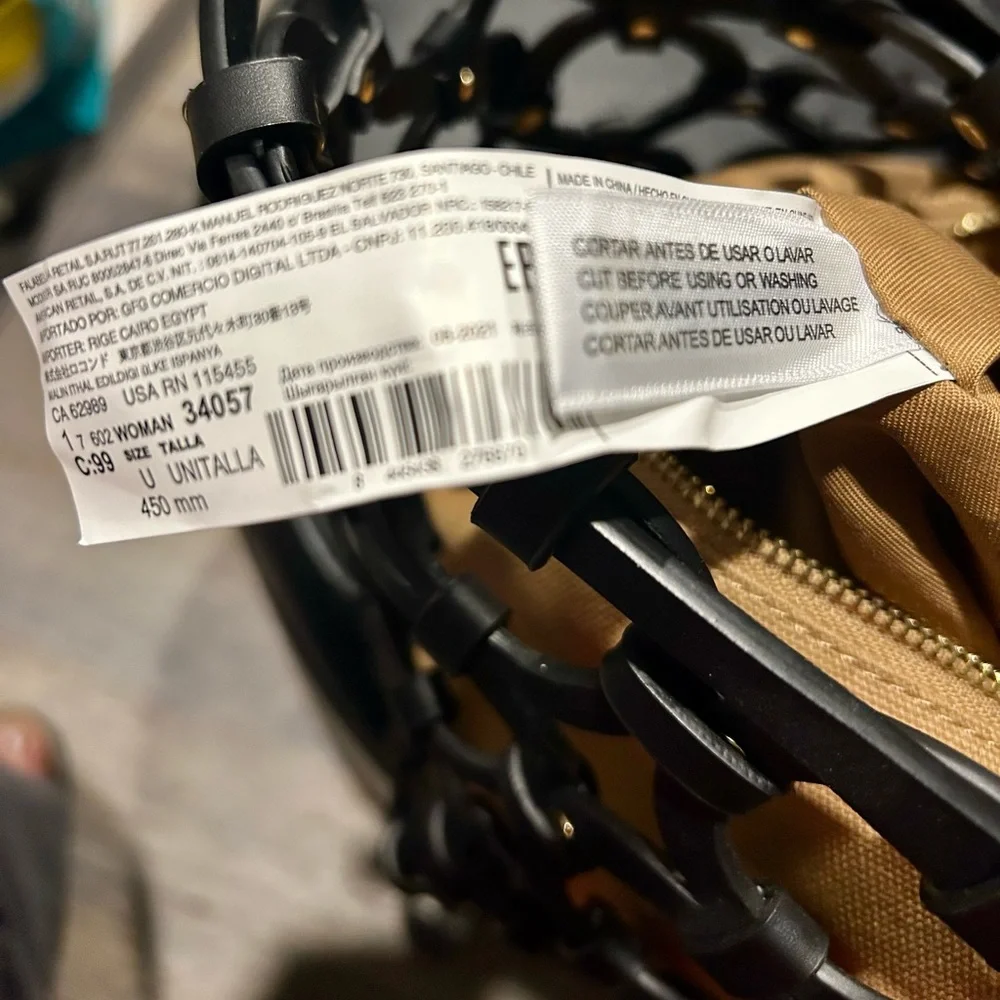 Mango - Limited Edition-Black and Tan Open Weave Tote - Picture 6 of 8